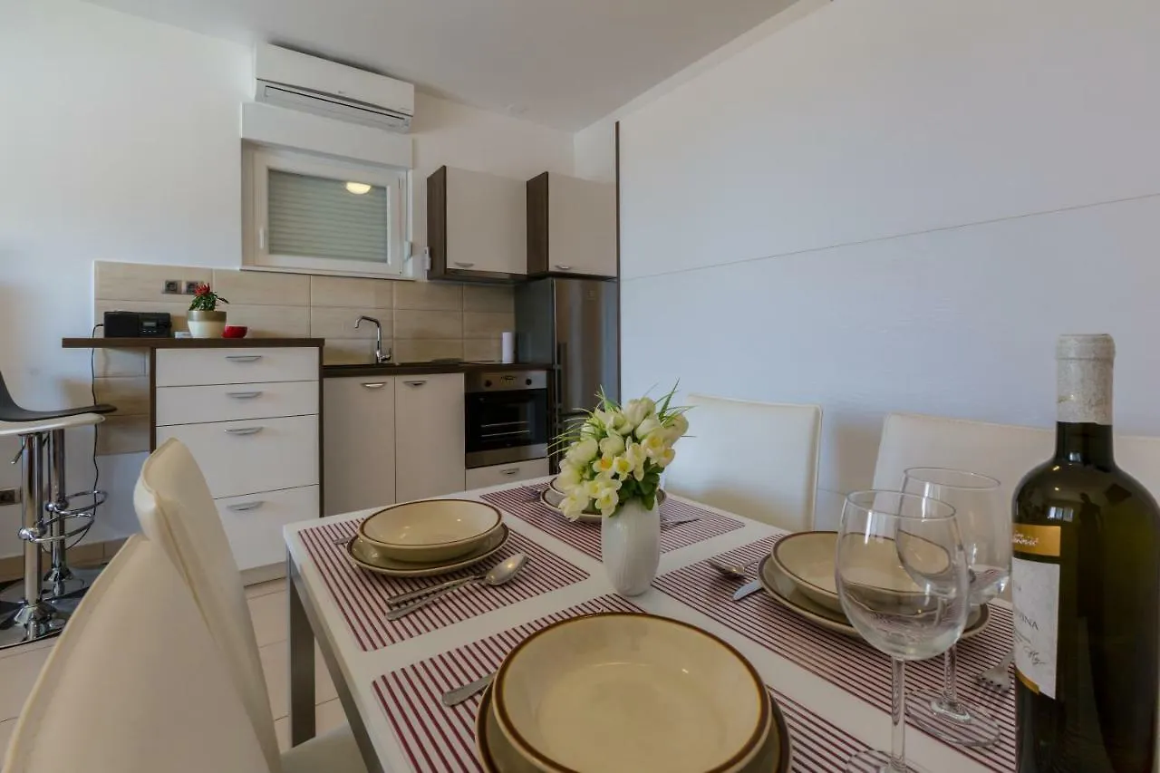 Apartmani Josip location